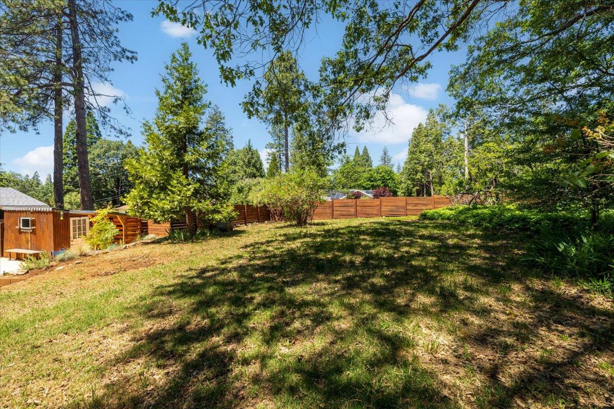 Detail Gallery Image 33 of 41 For 13409 Evergreen Dr, Nevada City,  CA 95959 - 3 Beds | 3 Baths
