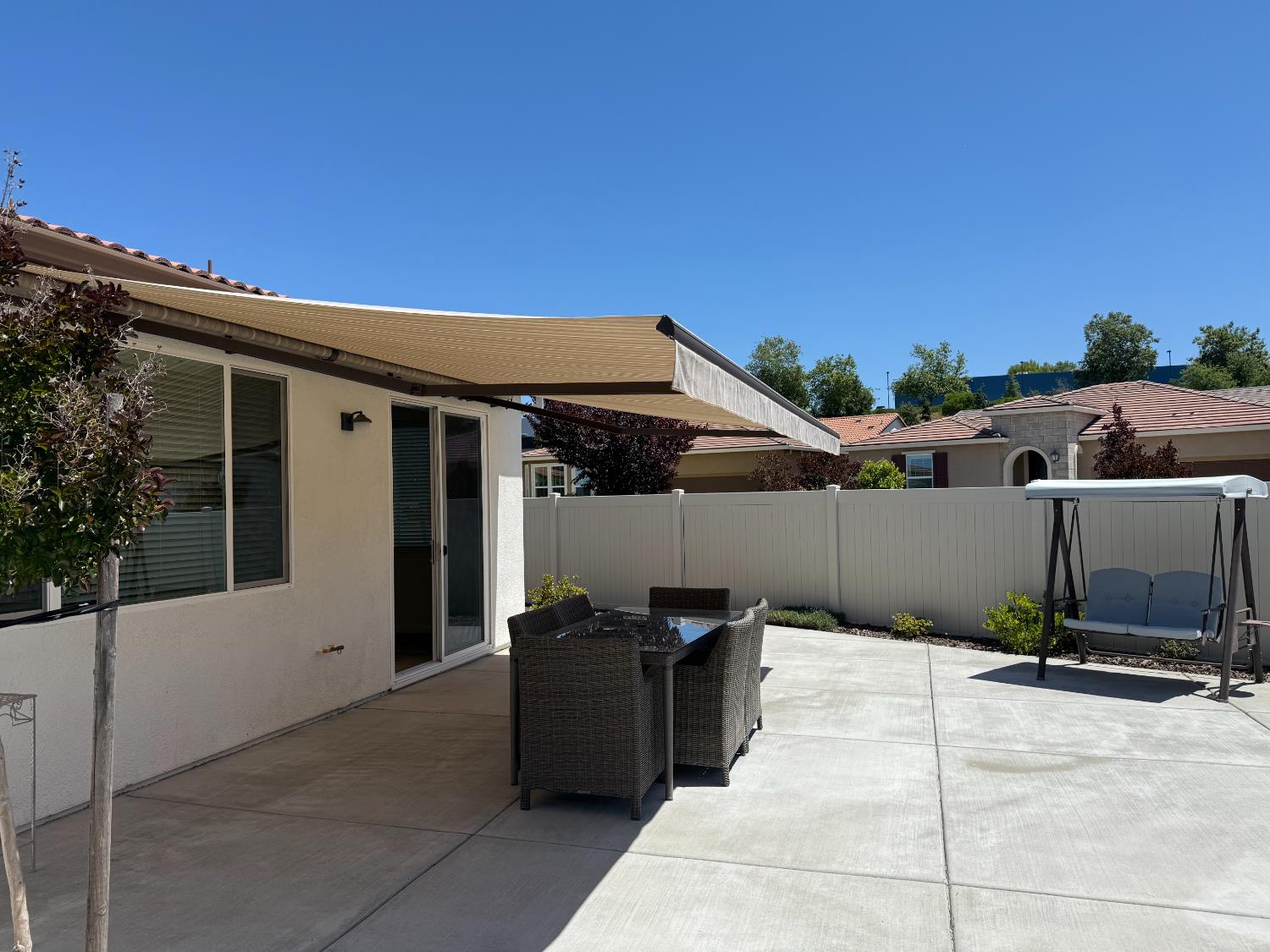 Detail Gallery Image 32 of 43 For 8924 El Cielo Ln, El Dorado Hills,  CA 95762 - 2 Beds | 2 Baths
