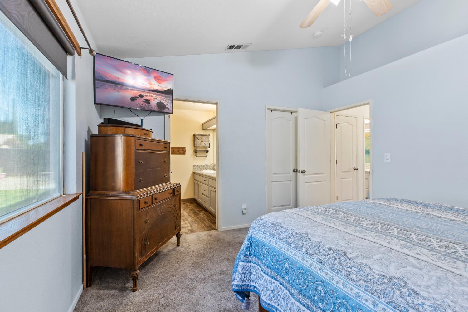 Detail Gallery Image 11 of 34 For 735 Woodbury Ct, Los Banos,  CA 93635 - 4 Beds | 2 Baths