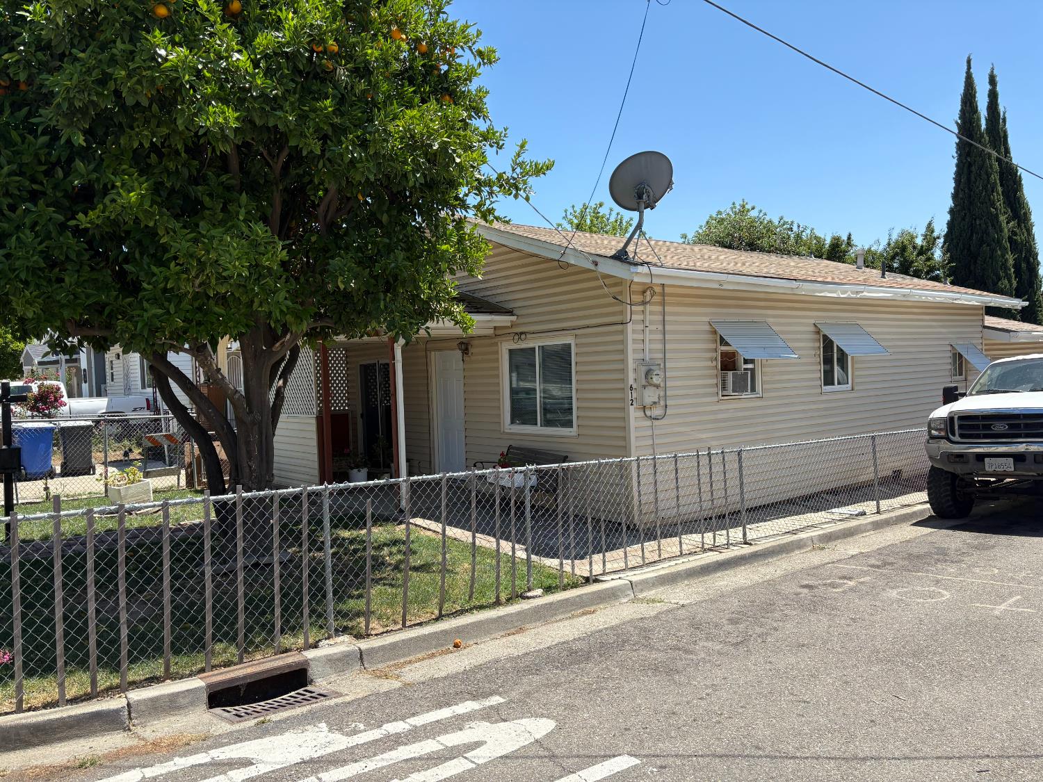 Detail Gallery Image 1 of 16 For 612 Union St, Isleton,  CA 95641 - 1 Beds | 1 Baths