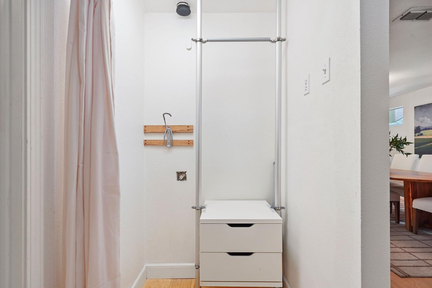 Photo #21: 225061604 Listing: Photo #21