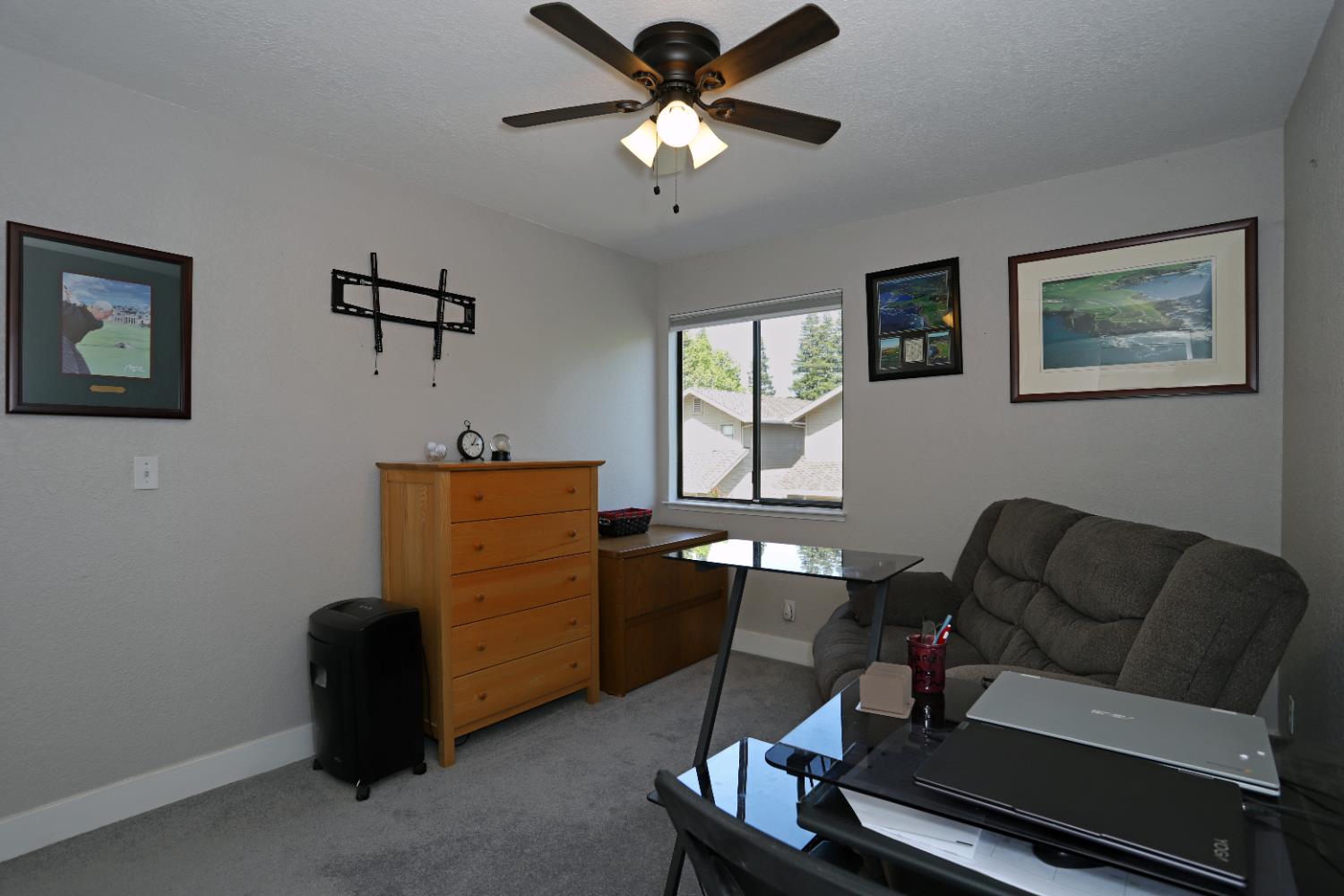 Detail Gallery Image 21 of 25 For 1928 University Park Dr, Sacramento,  CA 95825 - 3 Beds | 2/1 Baths