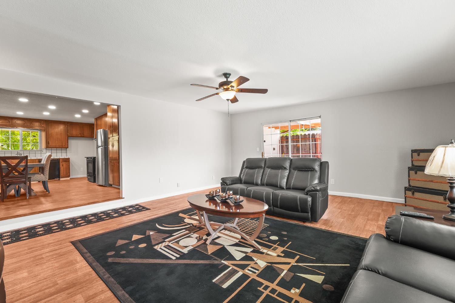Detail Gallery Image 17 of 41 For 1425 Rosemead Ct, Modesto,  CA 95350 - 3 Beds | 2 Baths