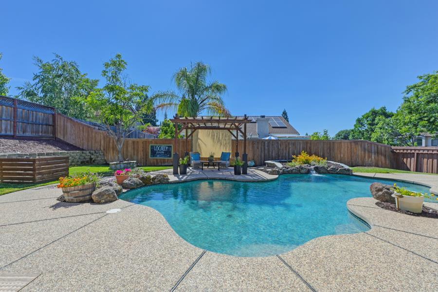 Detail Gallery Image 70 of 82 For 5802 Thoroughbred Ct, Rocklin,  CA 95677 - 4 Beds | 3 Baths
