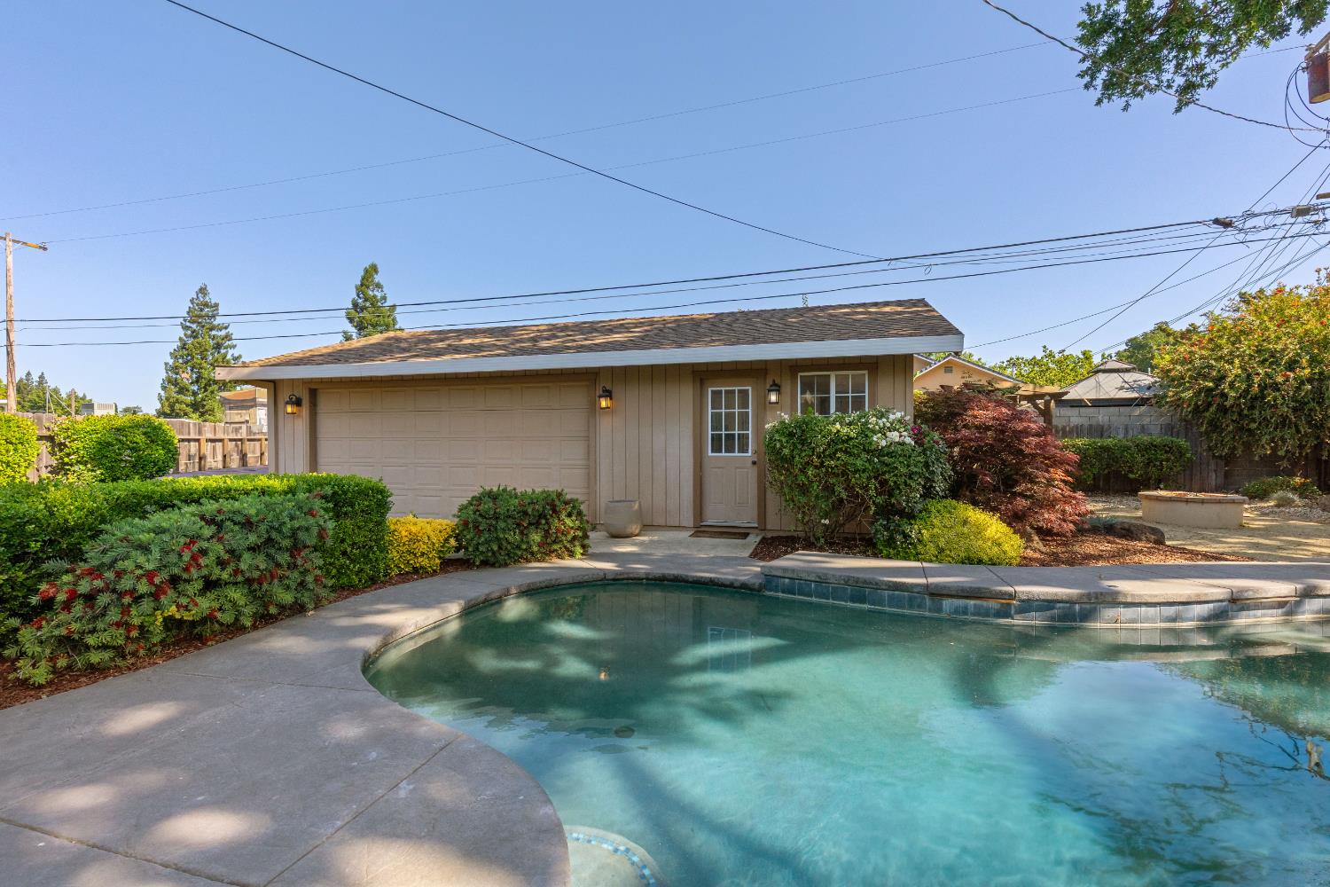 Detail Gallery Image 25 of 31 For 5001 Boyd Dr, Carmichael,  CA 95608 - 3 Beds | 2 Baths