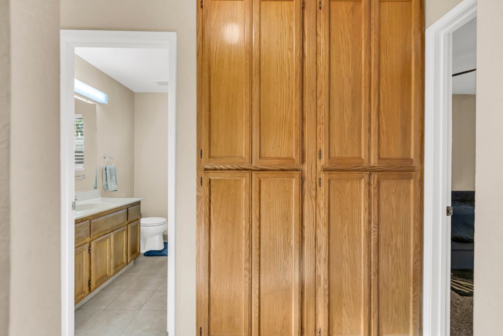 Detail Gallery Image 25 of 42 For 574 Ewell Ct, Galt,  CA 95632 - 3 Beds | 2 Baths