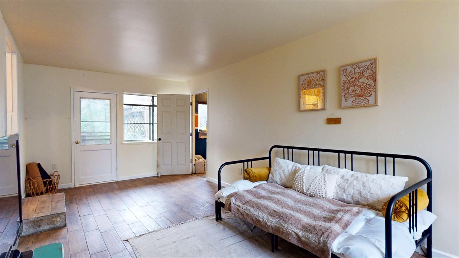 Detail Gallery Image 23 of 25 For 10128 Mills Rd, Grass Valley,  CA 95945 - 2 Beds | 2 Baths