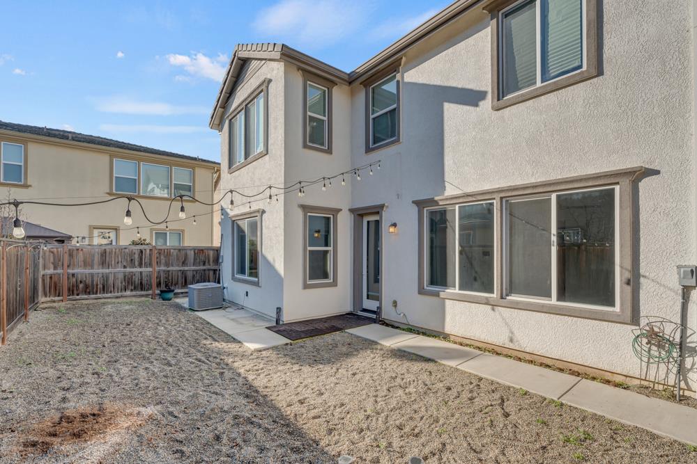Detail Gallery Image 49 of 56 For 8373 Bronx Way, Sacramento,  CA 95829 - 3 Beds | 2/1 Baths