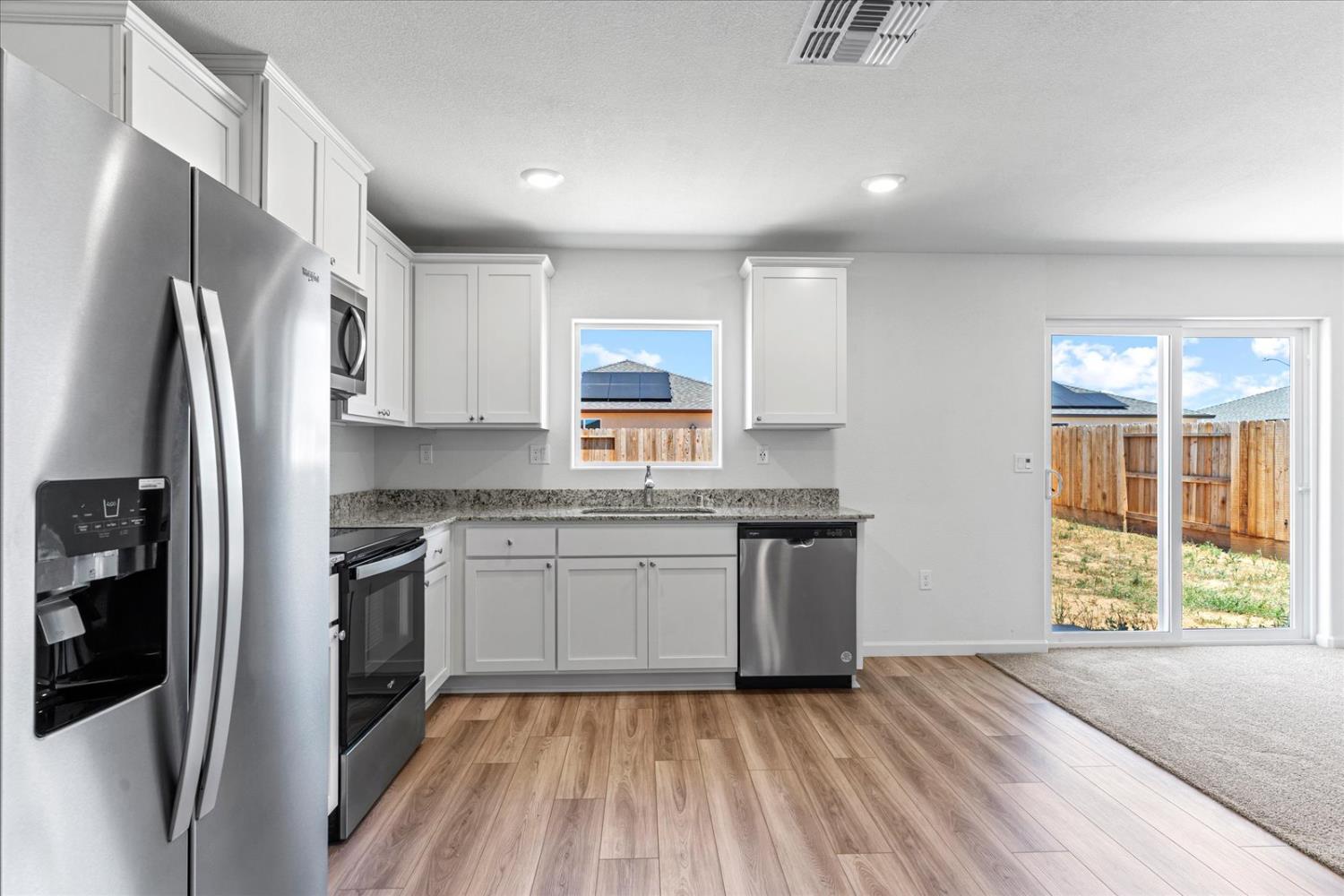 Detail Gallery Image 18 of 35 For 2193 Mickelson Dr, Linda,  CA 95901 - 3 Beds | 2 Baths
