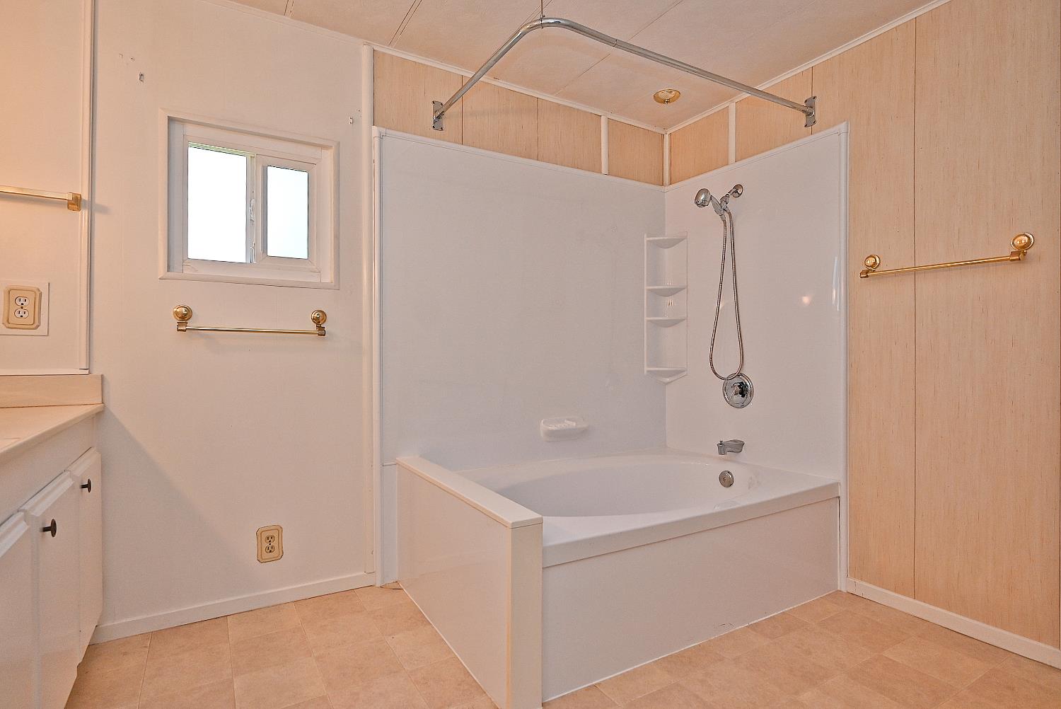 Detail Gallery Image 25 of 48 For 269 Oahu Cir, Union City,  CA 94587 - 2 Beds | 2 Baths