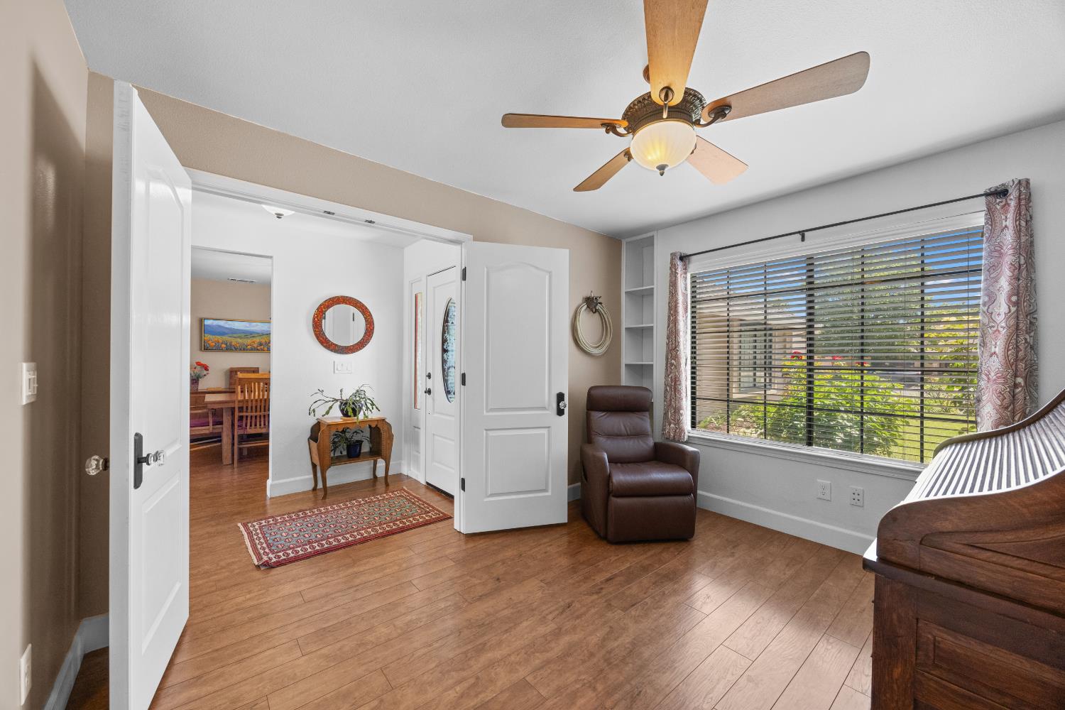 Detail Gallery Image 28 of 72 For 503 Hogan Ct, Roseville,  CA 95678 - 4 Beds | 3 Baths