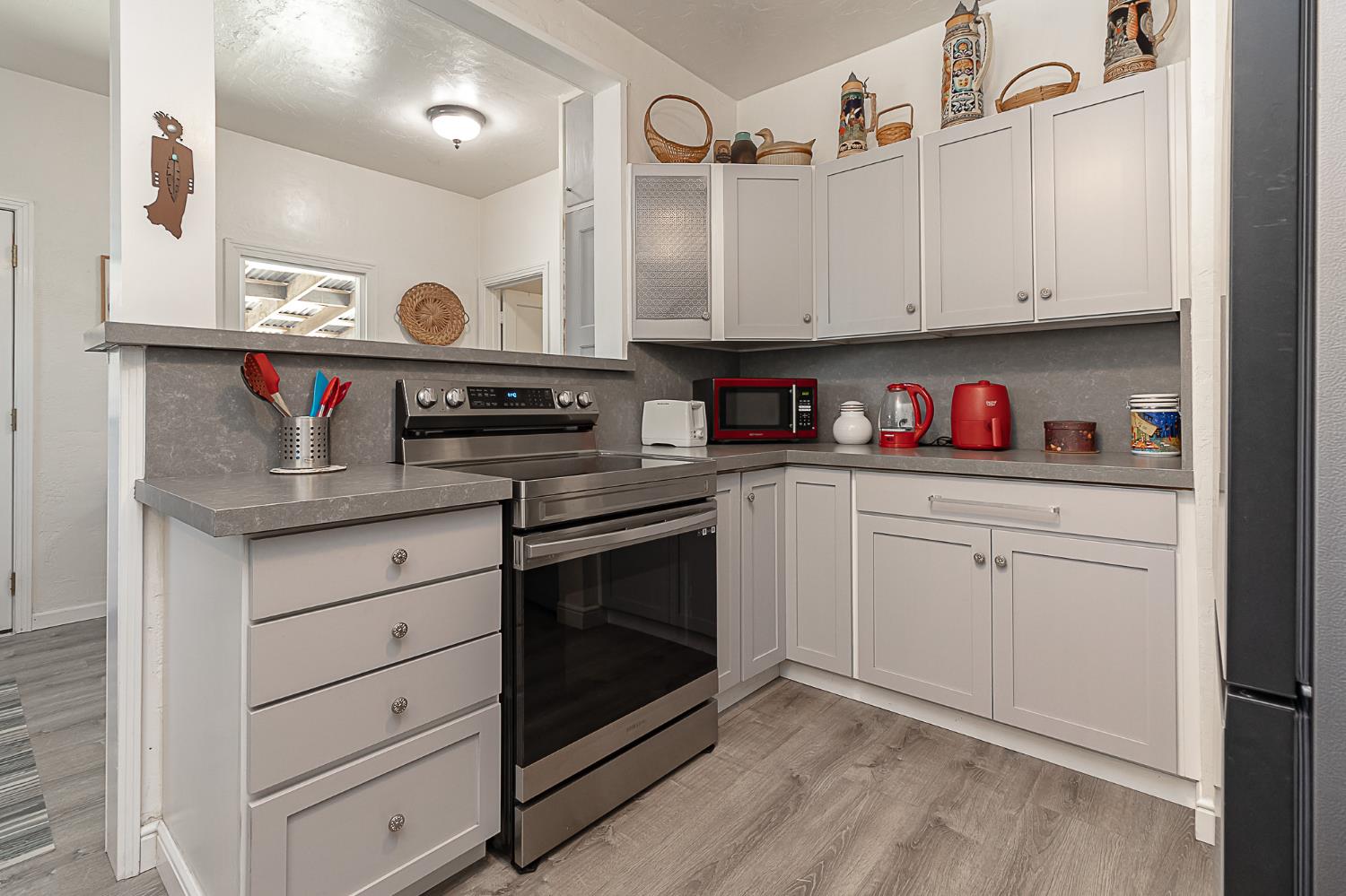 Detail Gallery Image 8 of 20 For 524 Melrose St, Modesto,  CA 95354 - 2 Beds | 2 Baths
