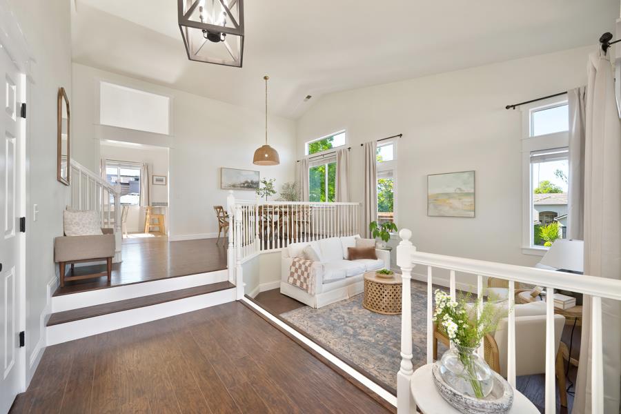Detail Gallery Image 8 of 82 For 5802 Thoroughbred Ct, Rocklin,  CA 95677 - 4 Beds | 3 Baths