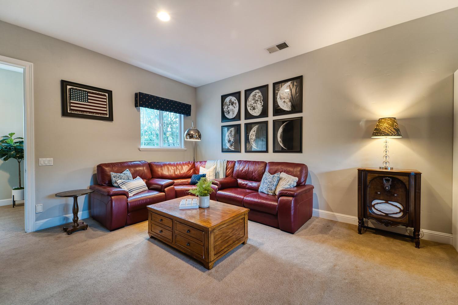 Detail Gallery Image 67 of 75 For 215 Oak Brook Ct, Auburn,  CA 95602 - 3 Beds | 2/1 Baths