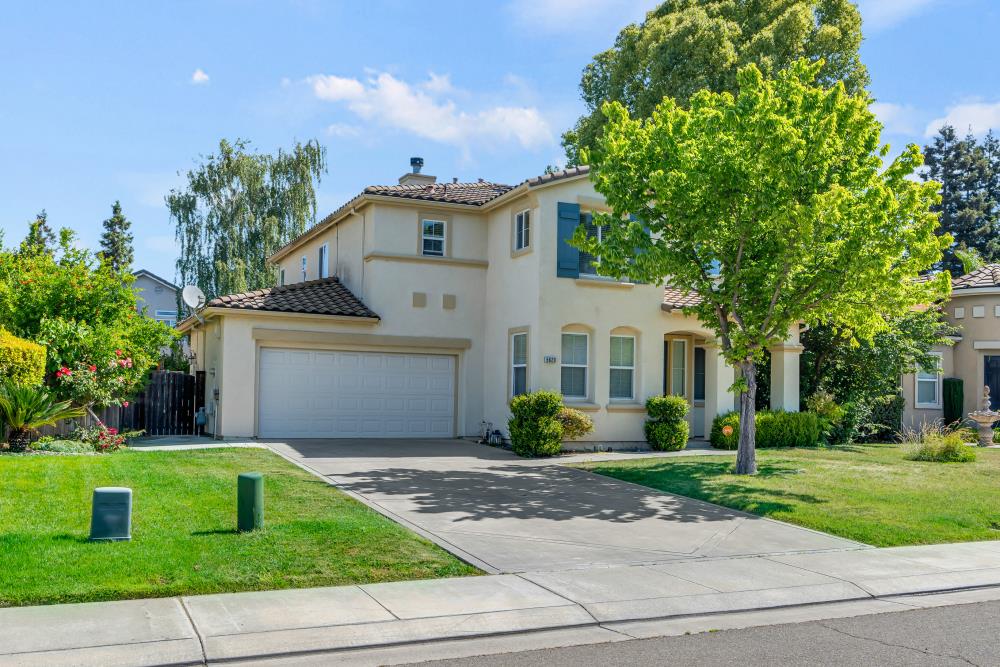 Detail Gallery Image 6 of 43 For 5623 Melones Way, Stockton,  CA 95219 - 3 Beds | 3 Baths