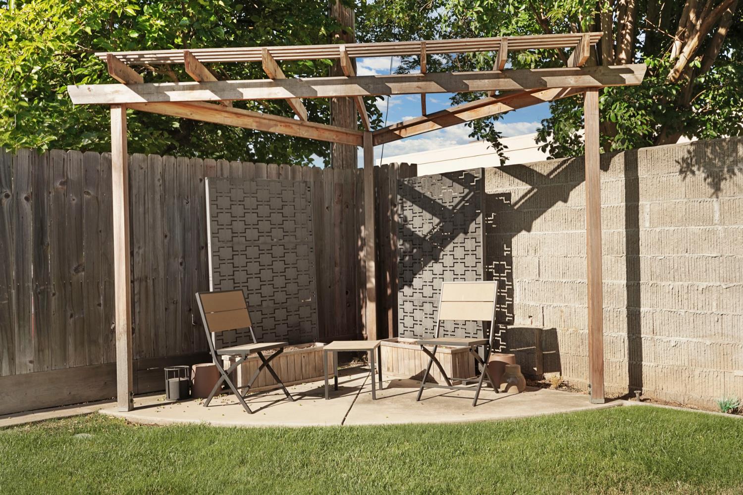 Detail Gallery Image 37 of 39 For 60 N Pacific Ave, Lodi,  CA 95242 - 3 Beds | 2 Baths