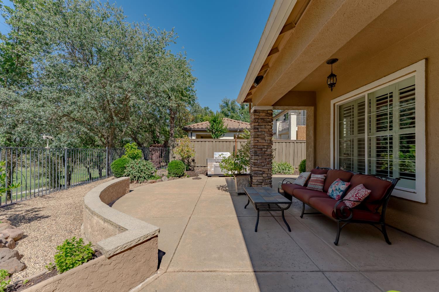 Detail Gallery Image 25 of 31 For 9535 Pinehurst Dr, Roseville,  CA 95747 - 4 Beds | 4 Baths