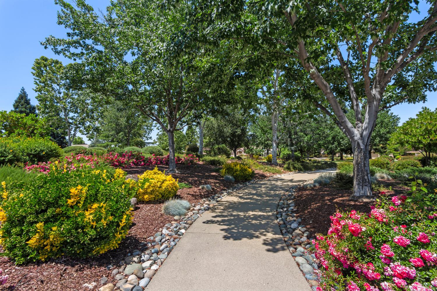 Detail Gallery Image 42 of 60 For 2160 Stone House Cir, Lincoln,  CA 95648 - 2 Beds | 2 Baths