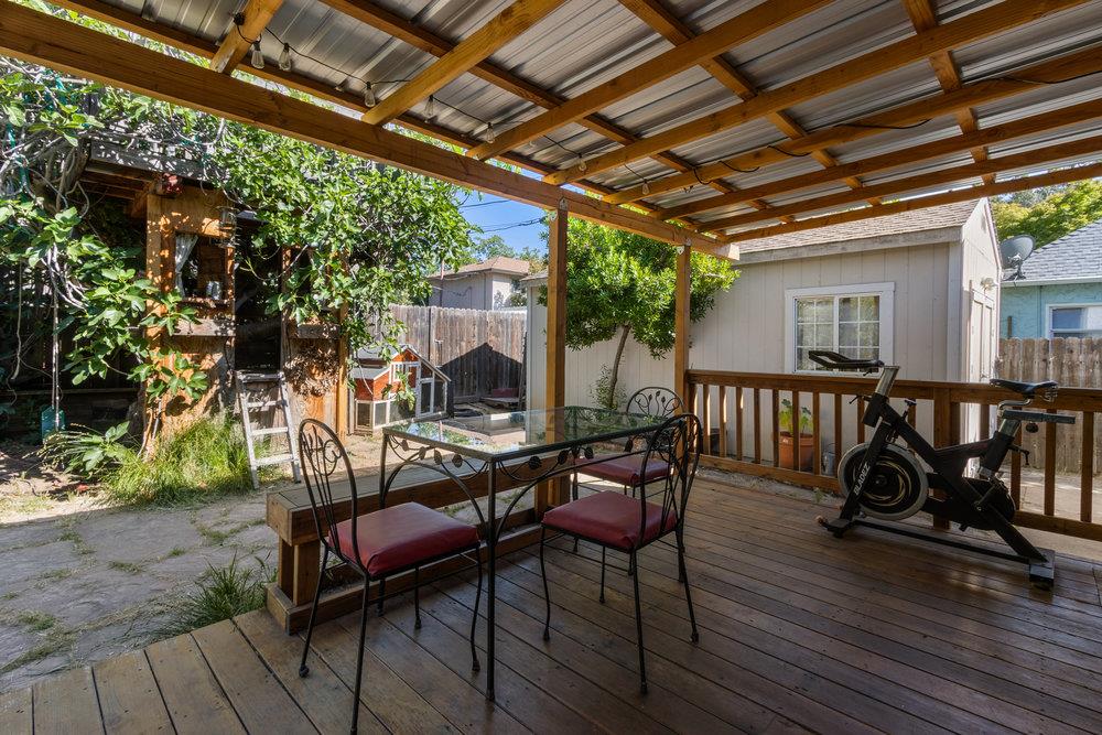 Detail Gallery Image 29 of 35 For 2709 23rd St, Sacramento,  CA 95818 - 2 Beds | 1 Baths