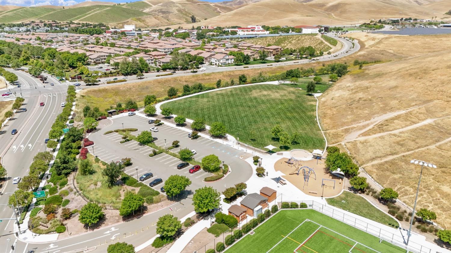 Detail Gallery Image 31 of 33 For 375 Basswood #3,  Livermore,  CA 94551 - 2 Beds | 2/1 Baths