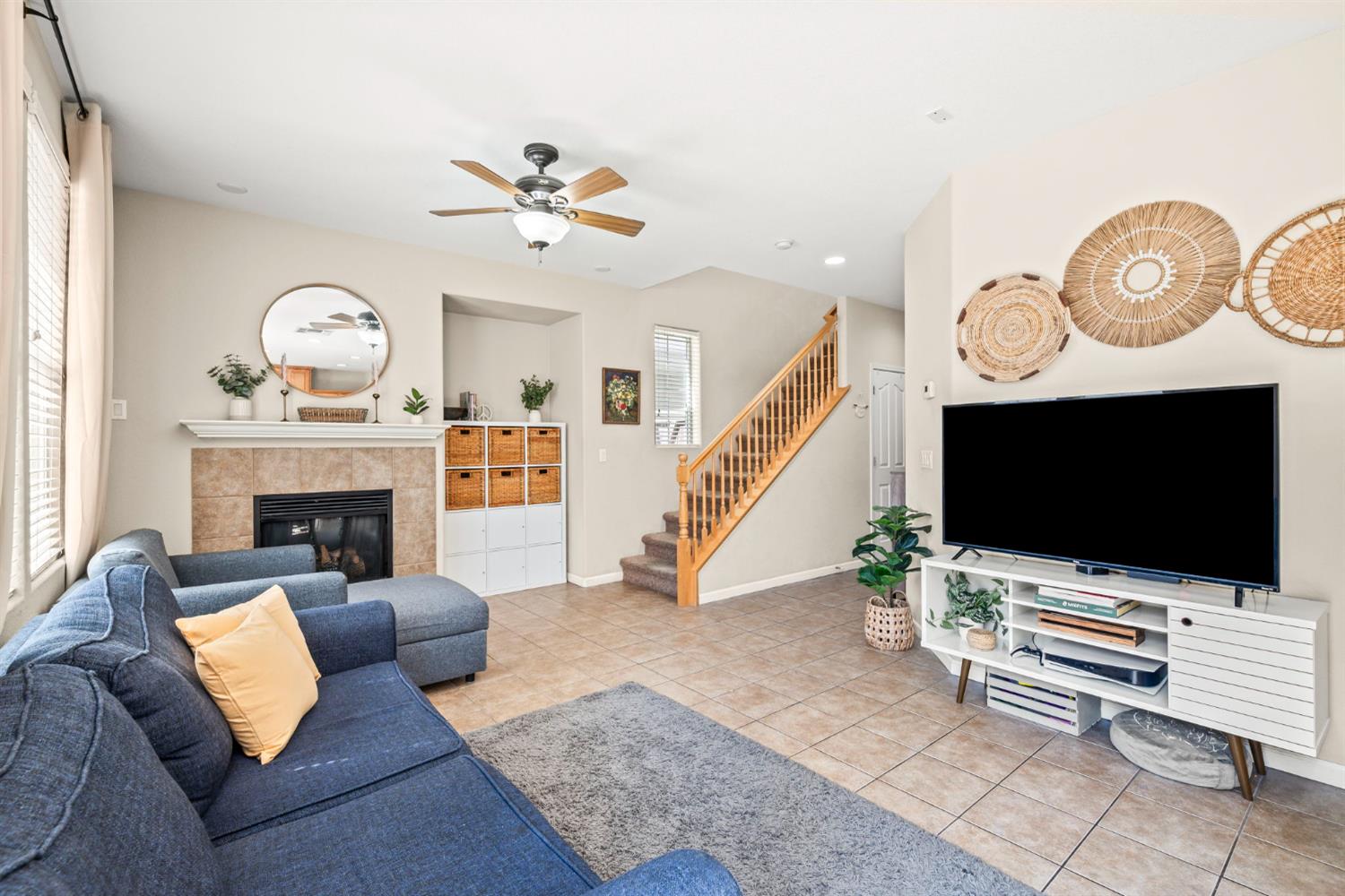 Detail Gallery Image 8 of 34 For 8596 Cortina Cir, Roseville,  CA 95678 - 3 Beds | 2/1 Baths