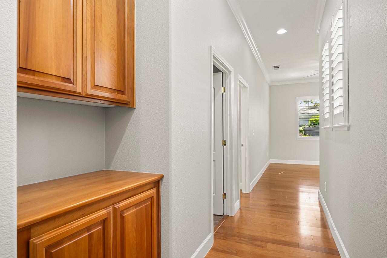 Detail Gallery Image 24 of 53 For 7473 Grassy Creek Way, El Dorado Hills,  CA 95762 - 2 Beds | 2/1 Baths