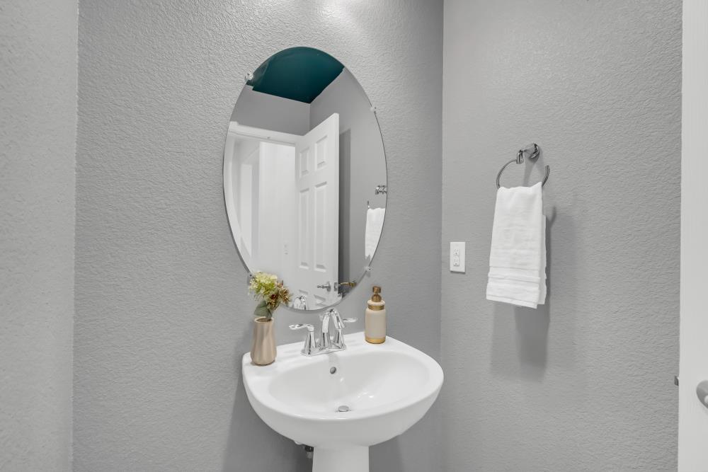 Detail Gallery Image 25 of 56 For 8373 Bronx Way, Sacramento,  CA 95829 - 3 Beds | 2/1 Baths