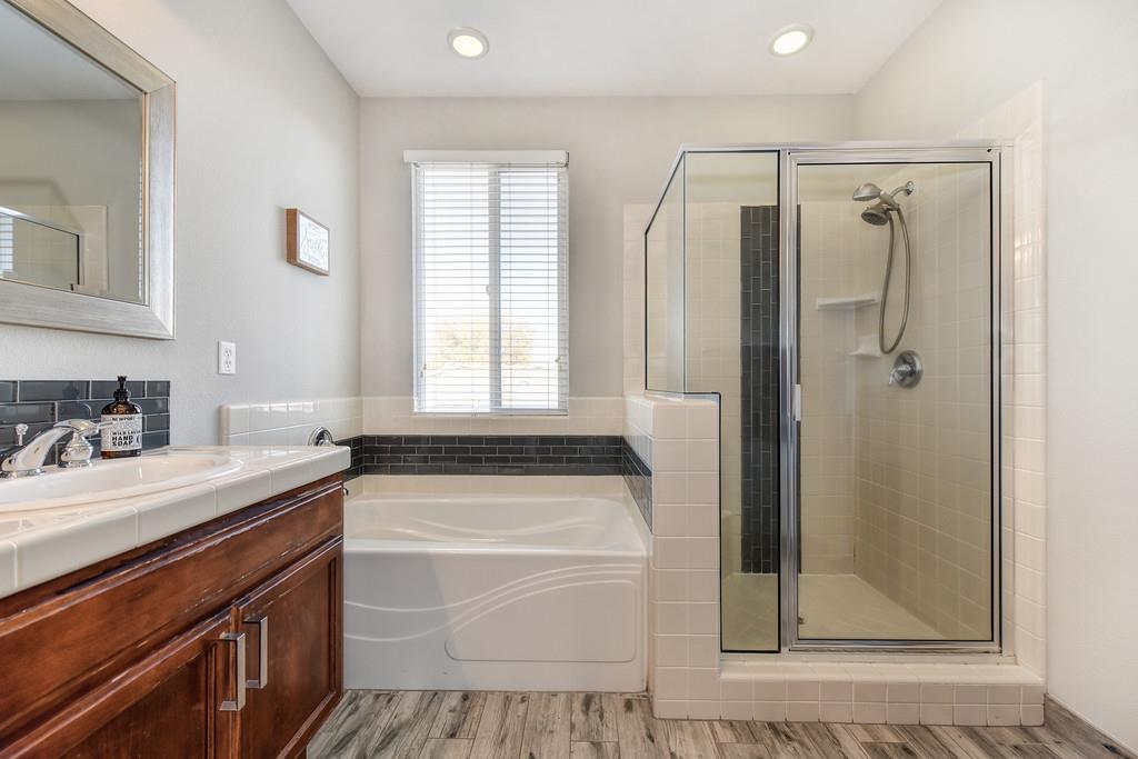 Detail Gallery Image 23 of 38 For 390 Caravaggio Way, Sacramento,  CA 95835 - 3 Beds | 2/1 Baths