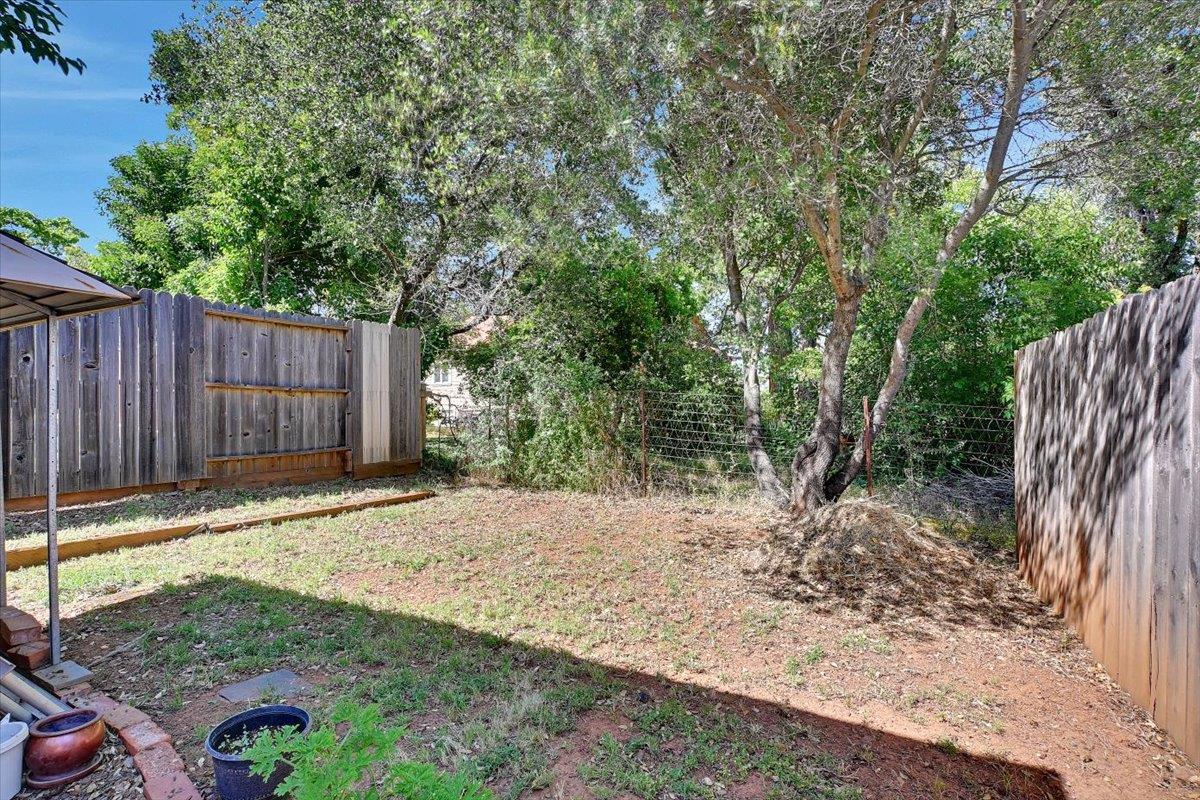 Detail Gallery Image 20 of 44 For 381 Foresthill Ave, Auburn,  CA 95603 - 3 Beds | 2 Baths