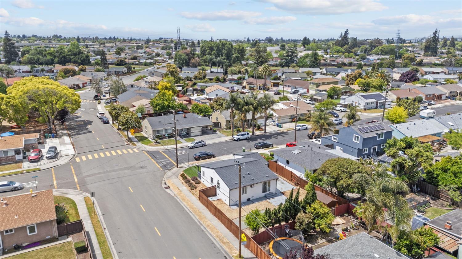 Detail Gallery Image 30 of 30 For 26184 Stanwood Ave, Hayward,  CA 94544 - 3 Beds | 2 Baths