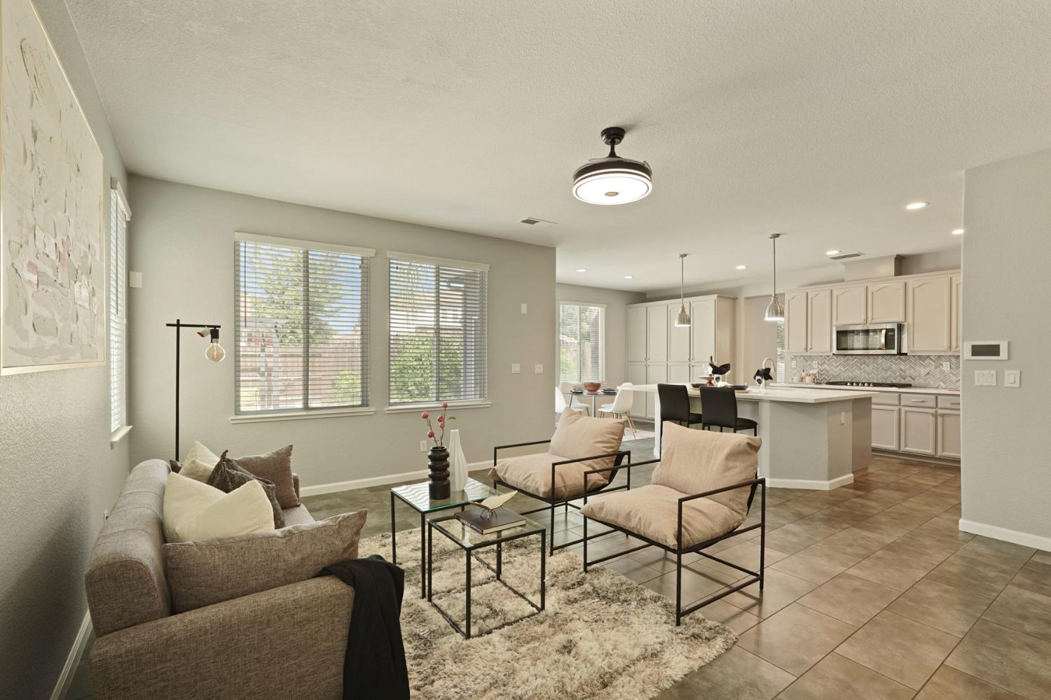 Detail Gallery Image 14 of 54 For 5545 Saxon Ave, Riverbank,  CA 95367 - 5 Beds | 3 Baths
