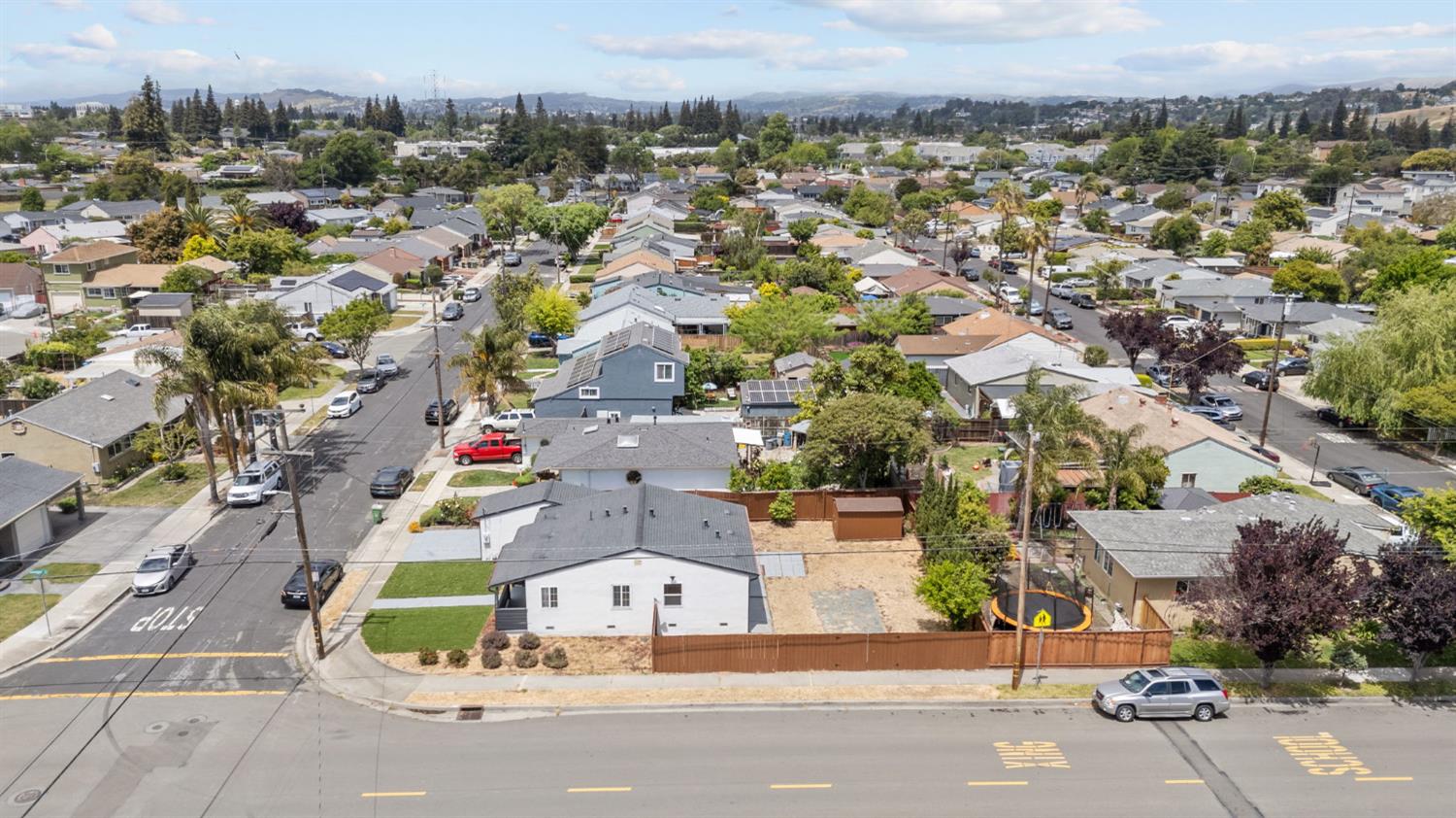 Detail Gallery Image 23 of 30 For 26184 Stanwood Ave, Hayward,  CA 94544 - 3 Beds | 2 Baths