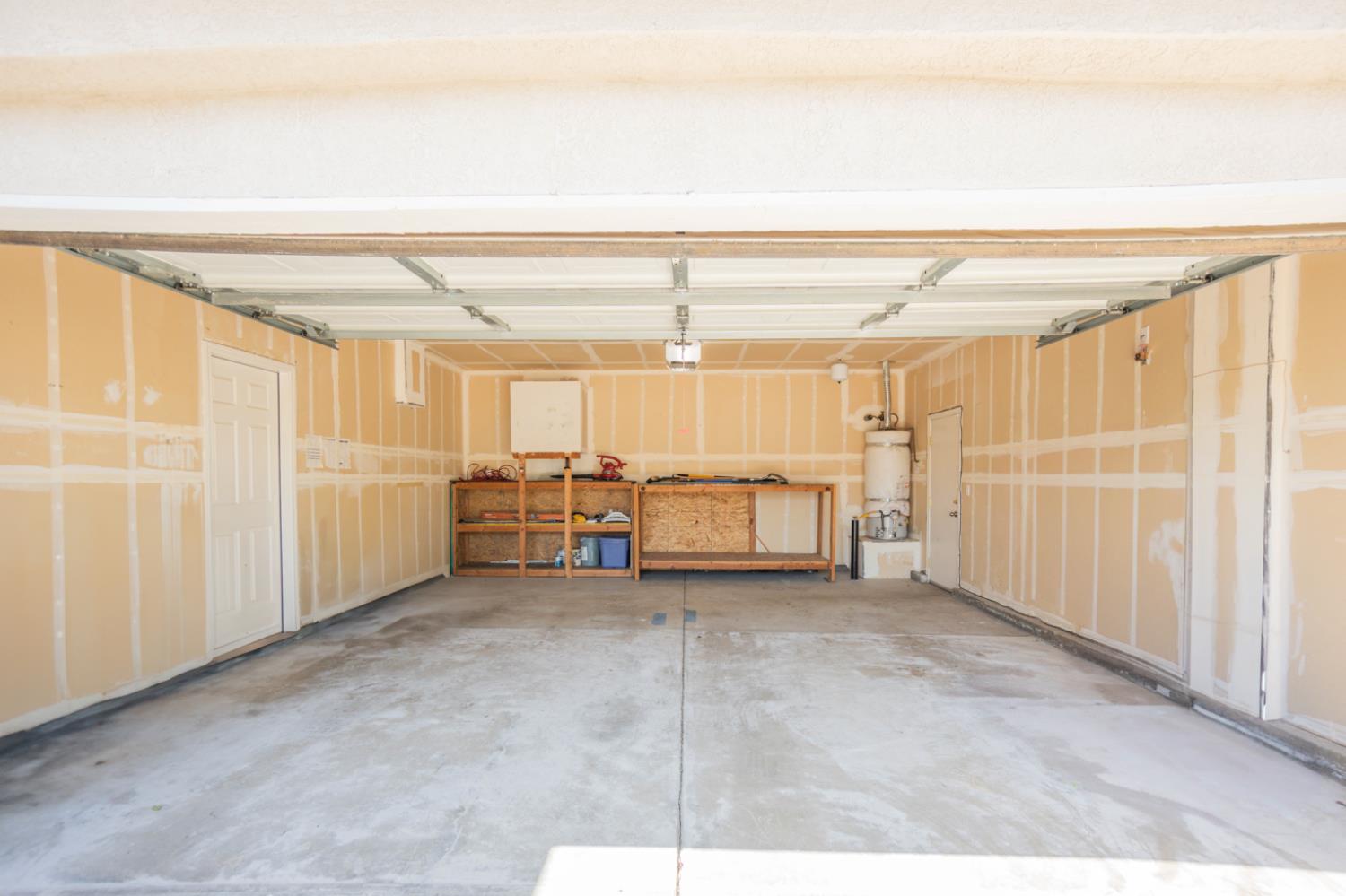 Detail Gallery Image 27 of 36 For 1187 W Kneebone Ct, Plumas Lake,  CA 95961 - 3 Beds | 2 Baths