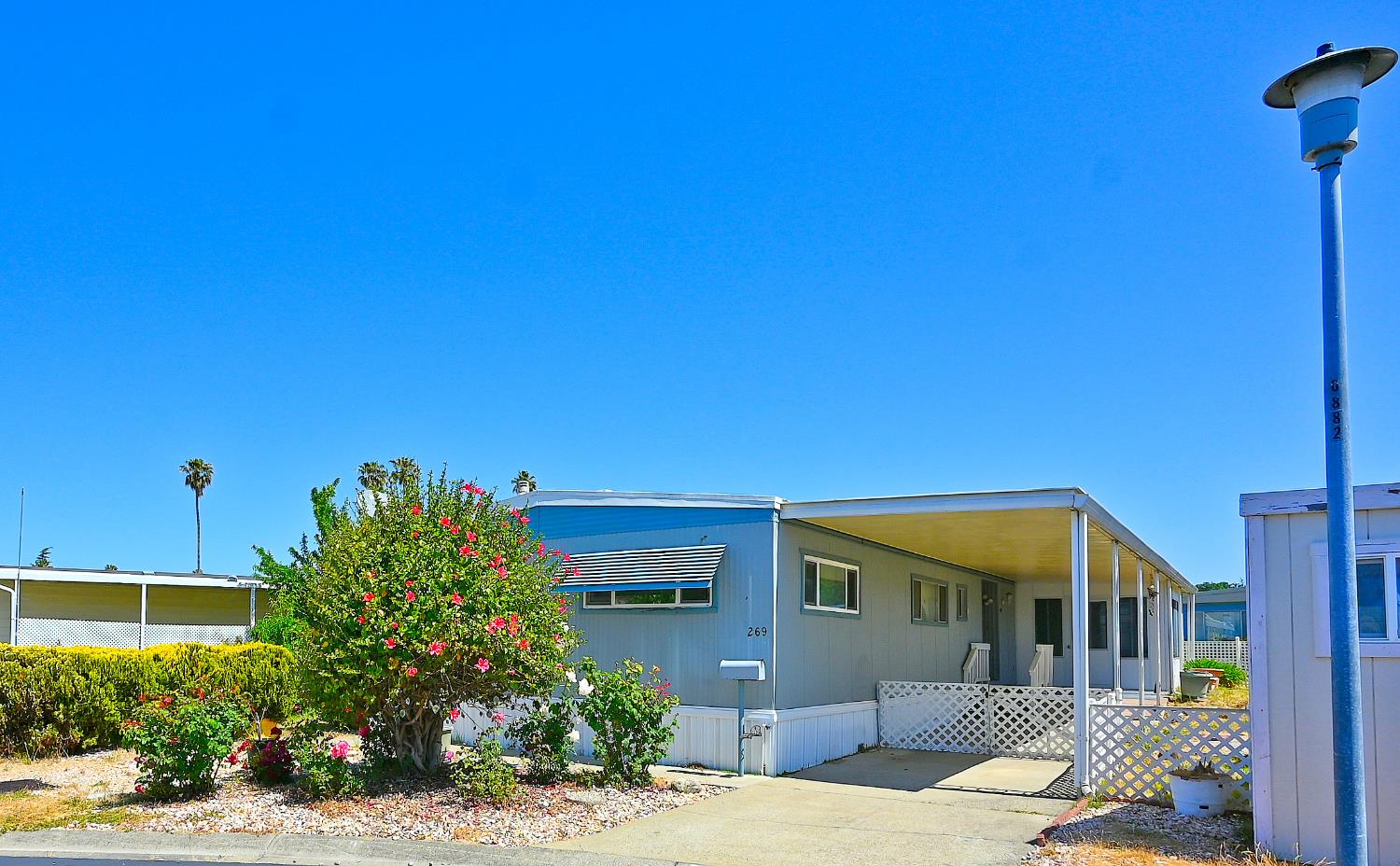 Detail Gallery Image 3 of 48 For 269 Oahu Cir, Union City,  CA 94587 - 2 Beds | 2 Baths
