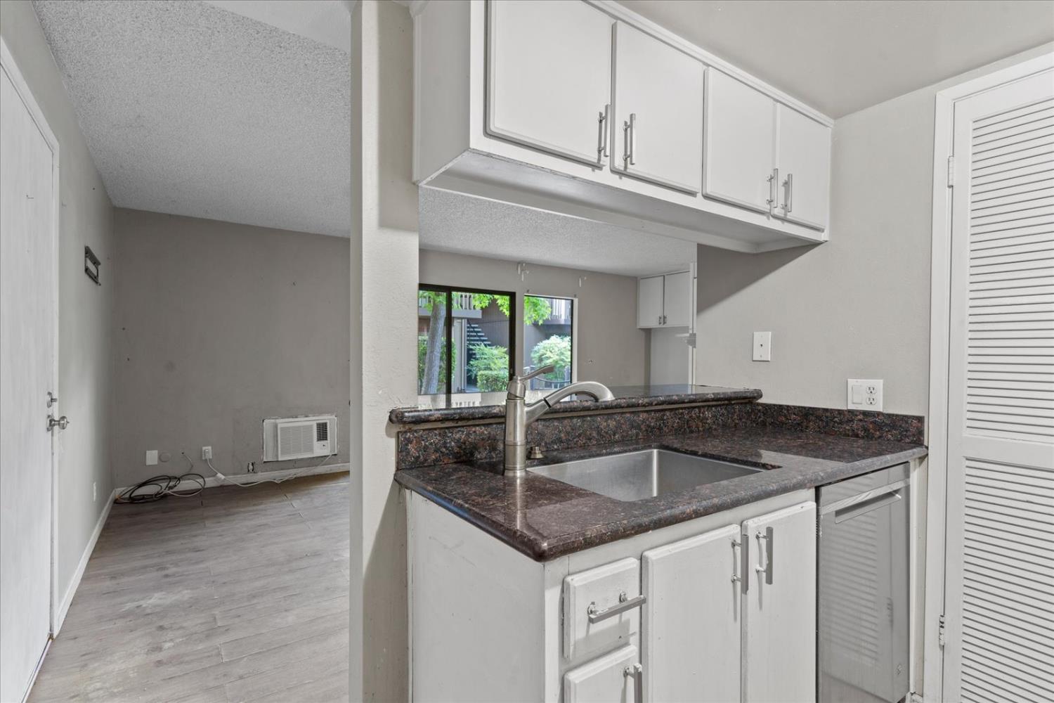 Detail Gallery Image 11 of 24 For 923 Fulton Ave #447,  Sacramento,  CA 95825 - 1 Beds | 1 Baths