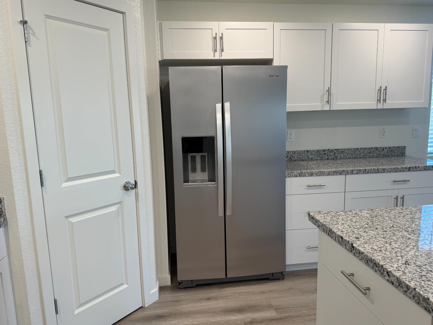 Detail Gallery Image 8 of 35 For 4201 Pittenger Dr, Olivehurst,  CA 95961 - 4 Beds | 2 Baths