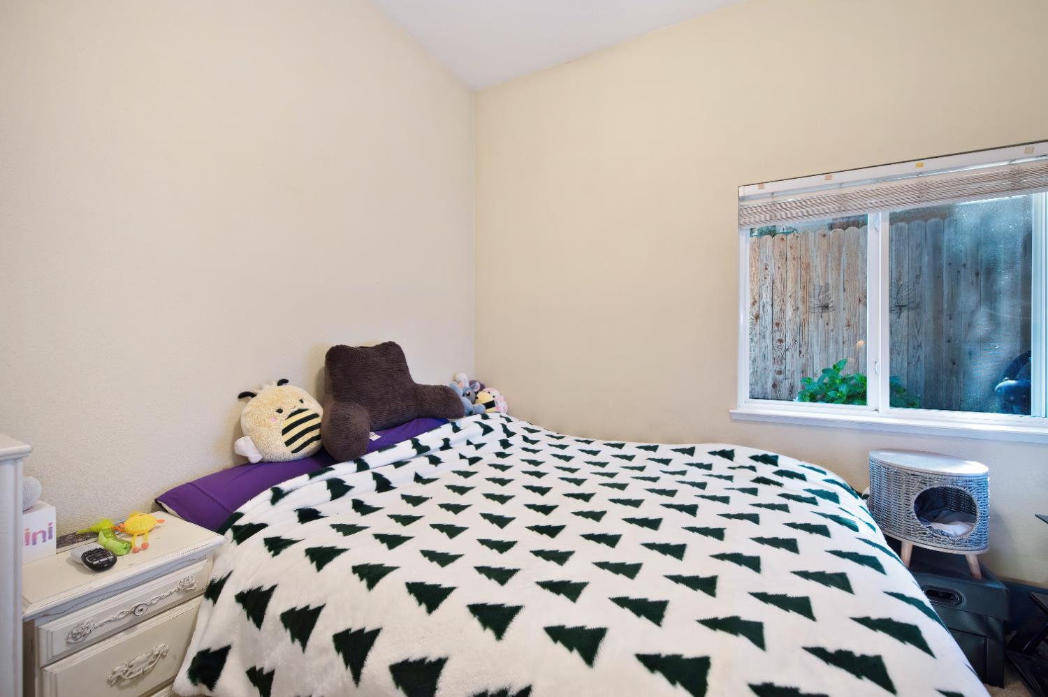 Detail Gallery Image 19 of 40 For 8570 Almond Bluff Ct, Orangevale,  CA 95662 - 3 Beds | 2 Baths