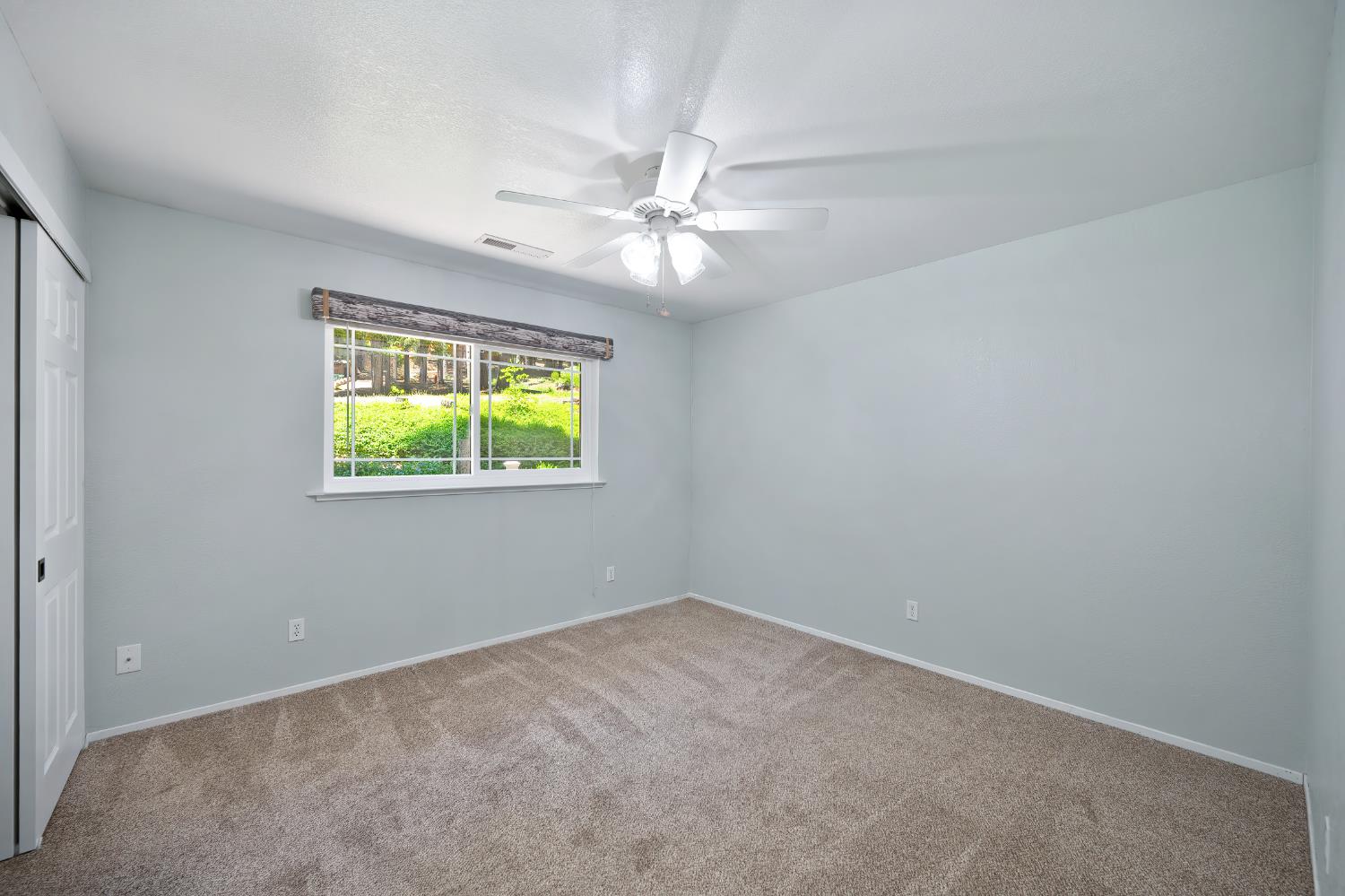 Detail Gallery Image 21 of 36 For 3063 Zinc Dr, Pollock Pines,  CA 95726 - 3 Beds | 2 Baths