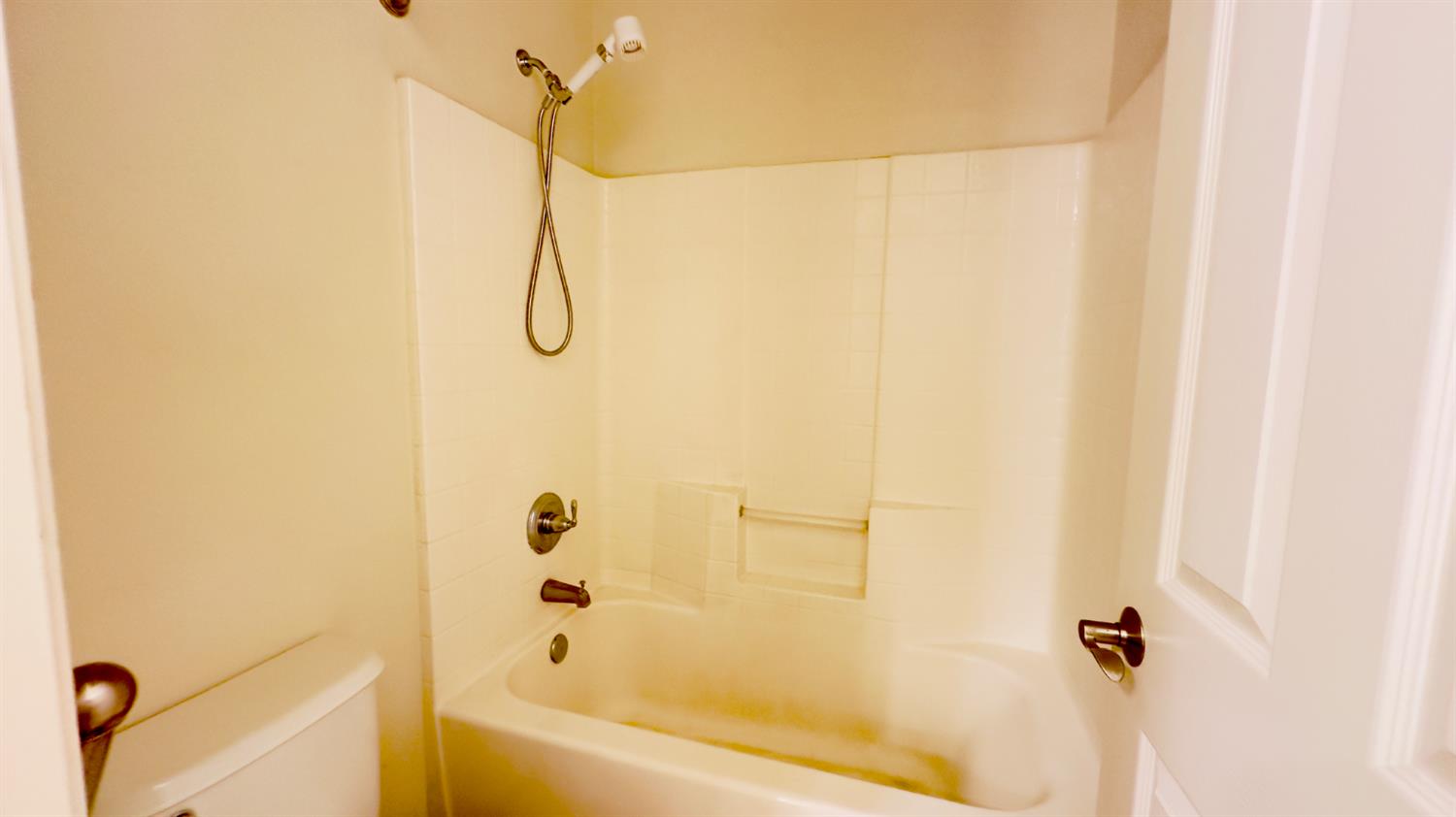 Detail Gallery Image 28 of 33 For 3024 Dovehouse Ct, Modesto,  CA 95355 - 4 Beds | 2 Baths