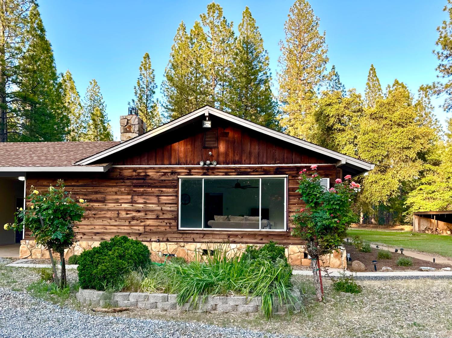 Detail Gallery Image 31 of 41 For 1997 Independence Cemetery Rd, Rail Road Flat,  CA 95257 - 3 Beds | 2 Baths