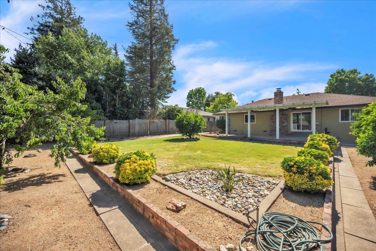 Detail Gallery Image 28 of 40 For 4732 Minaret Way, Carmichael,  CA 95608 - 2 Beds | 2 Baths