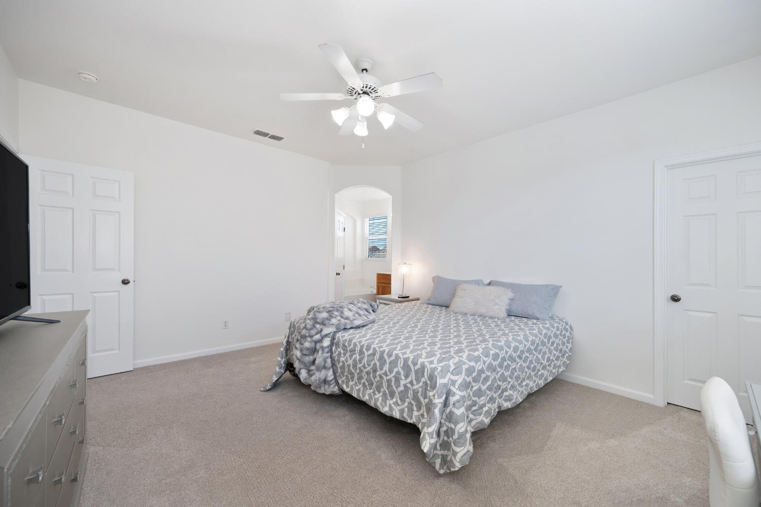 Detail Gallery Image 41 of 52 For 1700 Adrienne Dr, Roseville,  CA 95747 - 4 Beds | 3 Baths