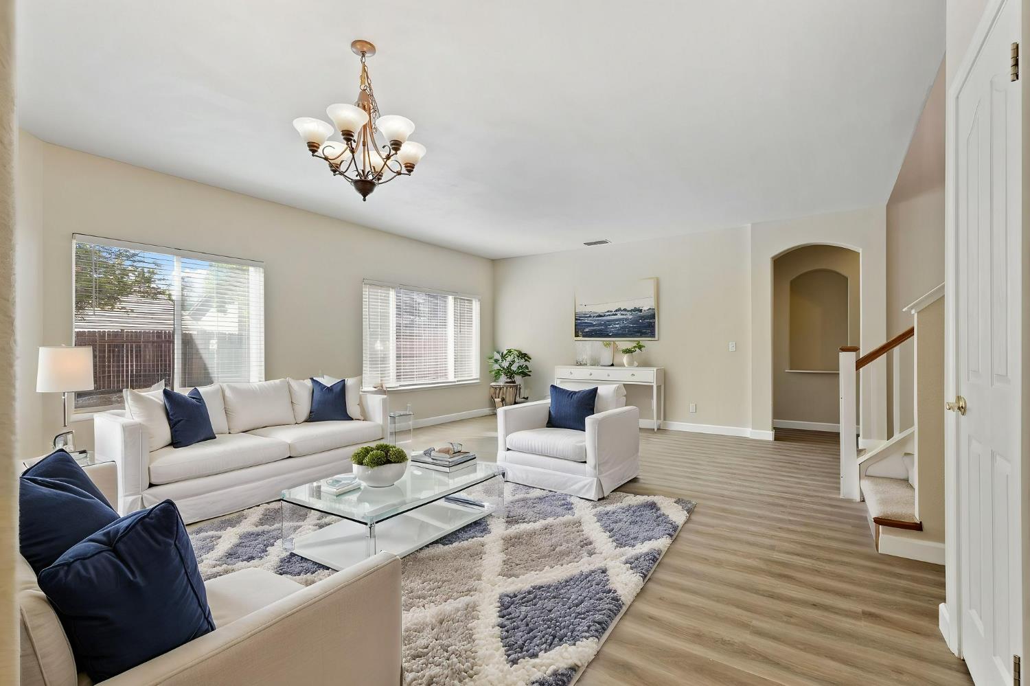 Detail Gallery Image 25 of 63 For 640 Garden Park Dr, Roseville,  CA 95678 - 4 Beds | 3 Baths