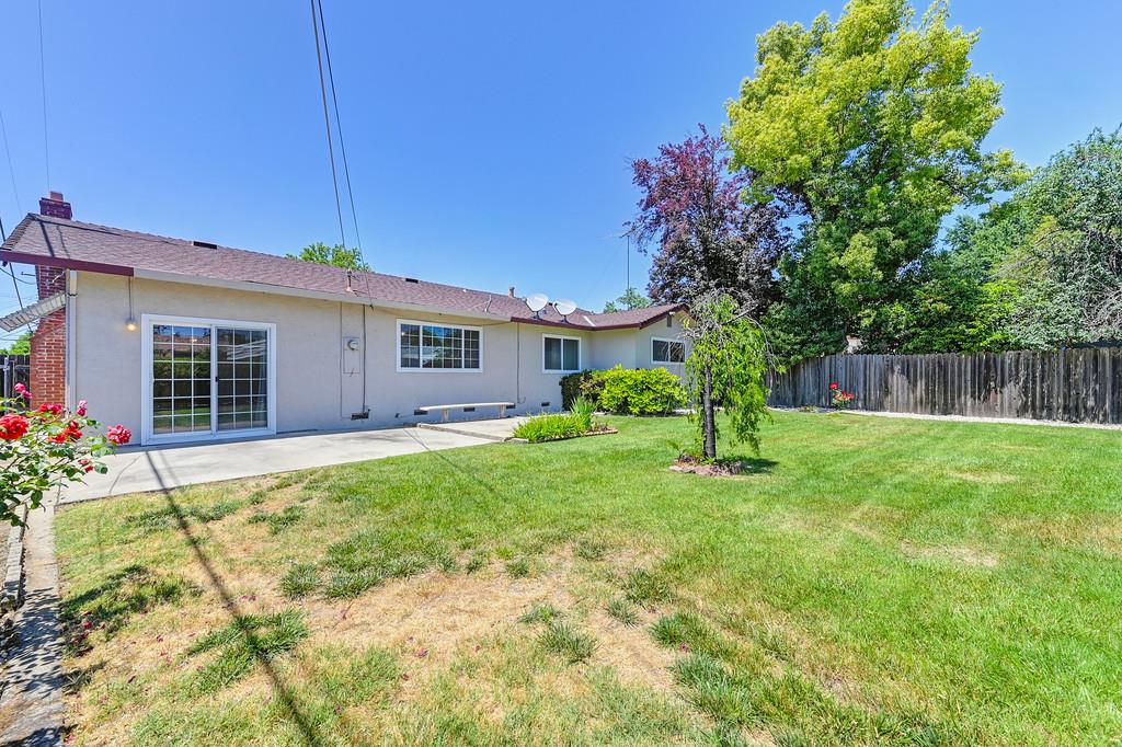 Detail Gallery Image 36 of 40 For 2333 Pinturo Way, Rancho Cordova,  CA 95670 - 4 Beds | 2 Baths