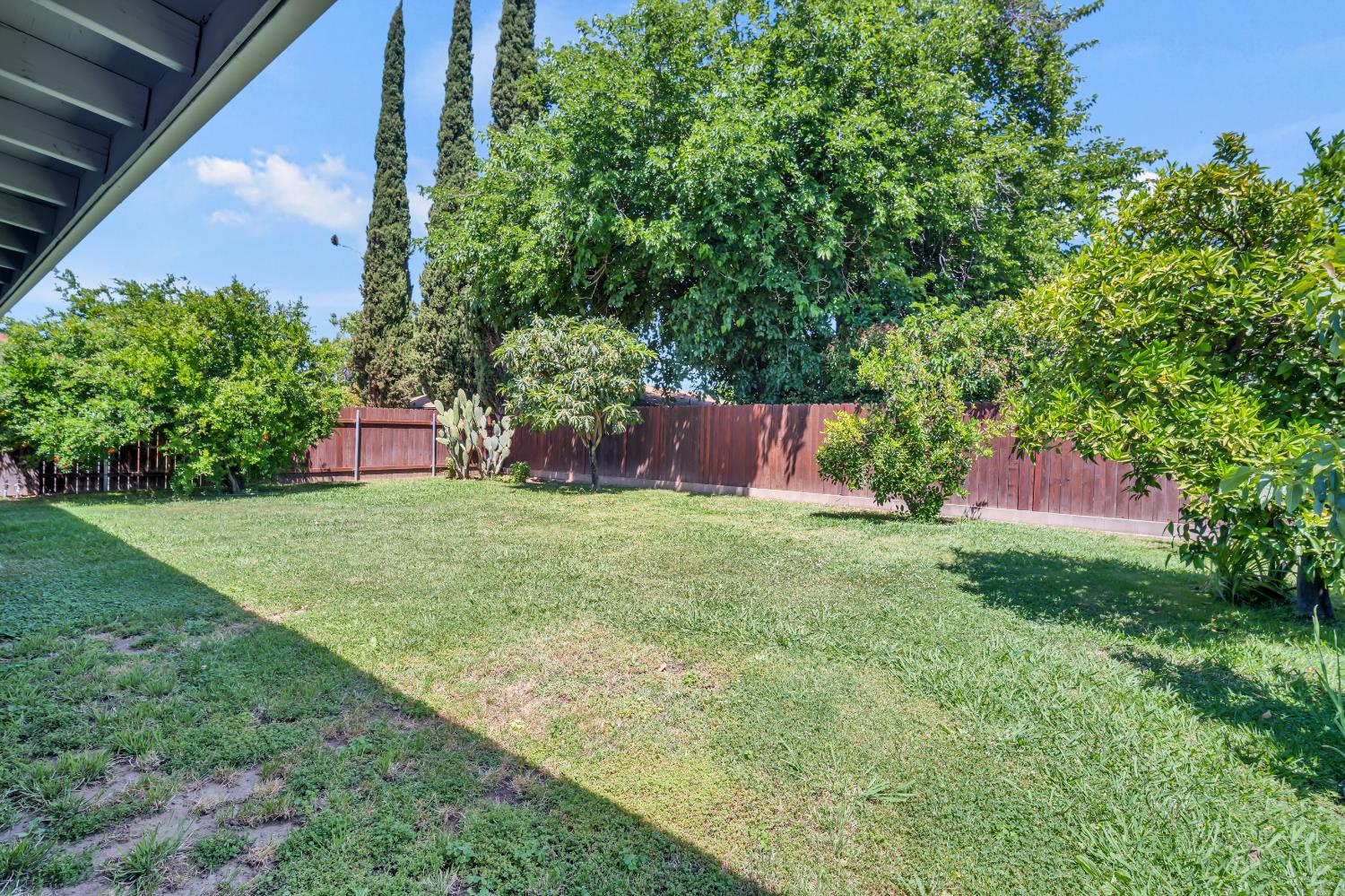 Detail Gallery Image 35 of 47 For 7166 Arutas Dr, North Highlands,  CA 95660 - 3 Beds | 2 Baths