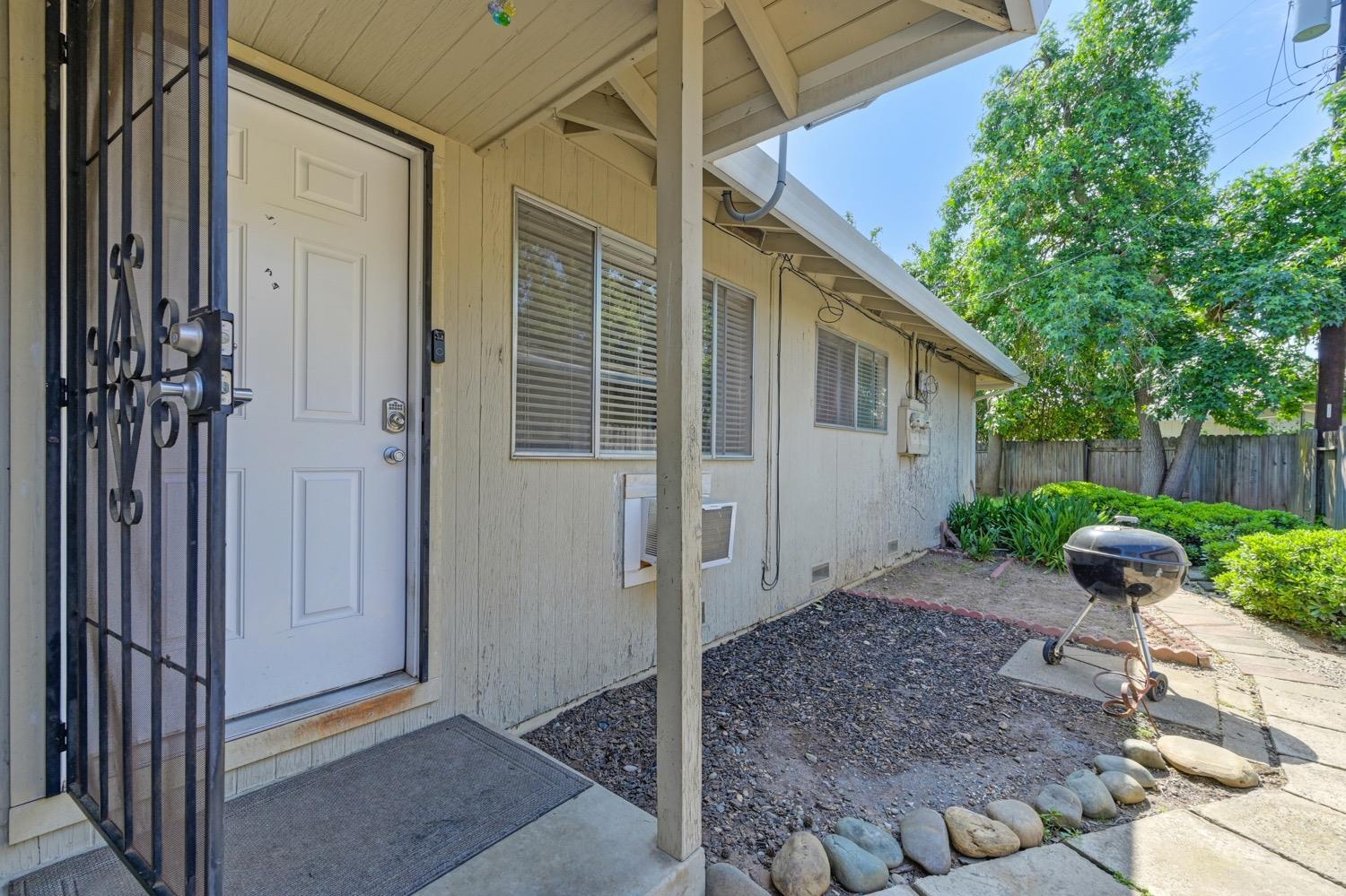 Detail Gallery Image 37 of 66 For 1424 Topaz Way, Sacramento,  CA 95864 - – Beds | – Baths