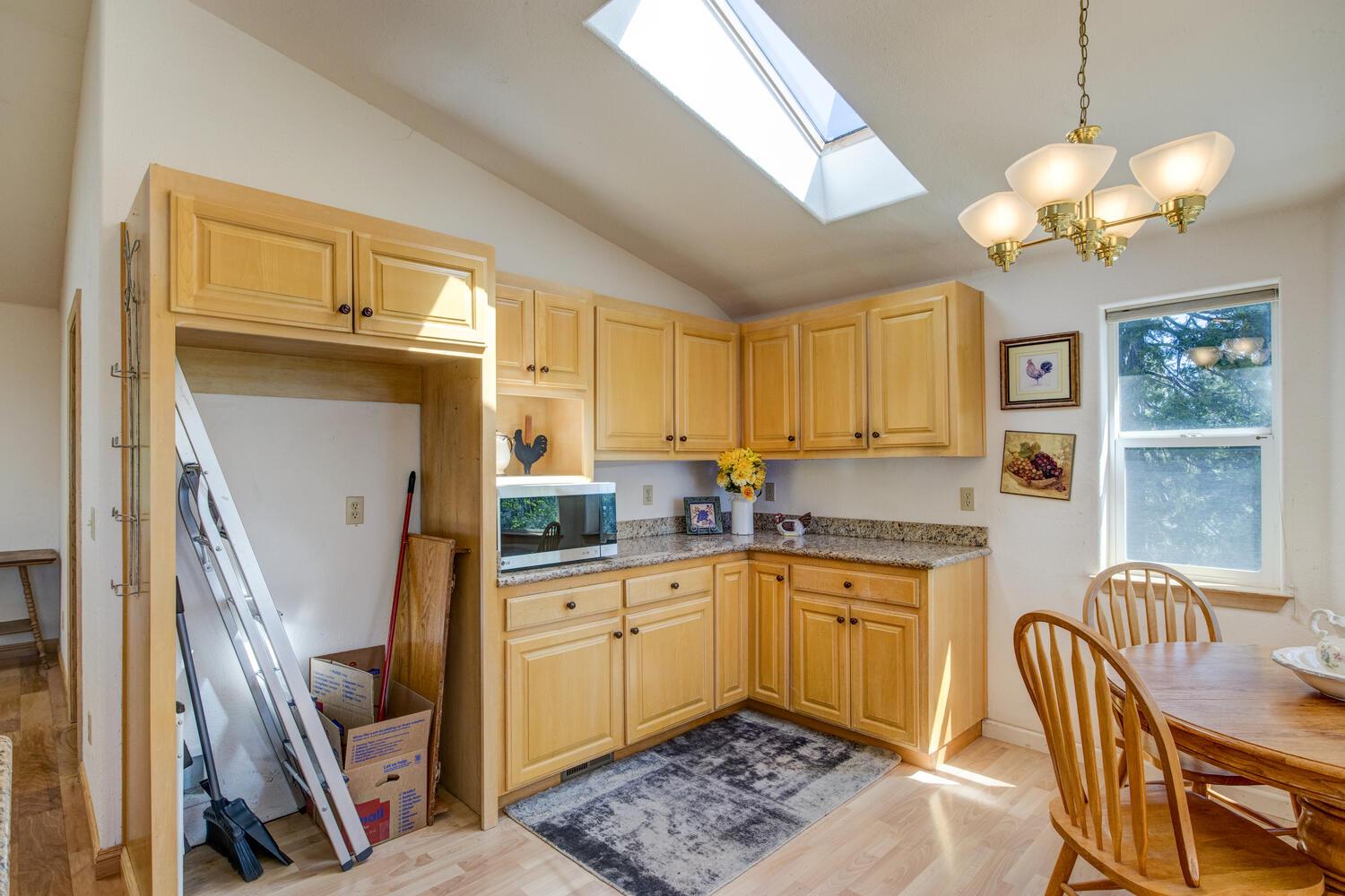 Detail Gallery Image 20 of 58 For 3340 Menominee, Arnold,  CA 95223 - 3 Beds | 2/1 Baths