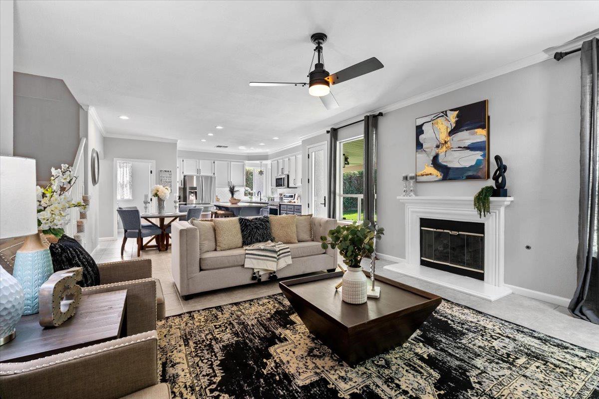 Detail Gallery Image 9 of 41 For 2204 Quarry Way, Rocklin,  CA 95765 - 3 Beds | 2/1 Baths