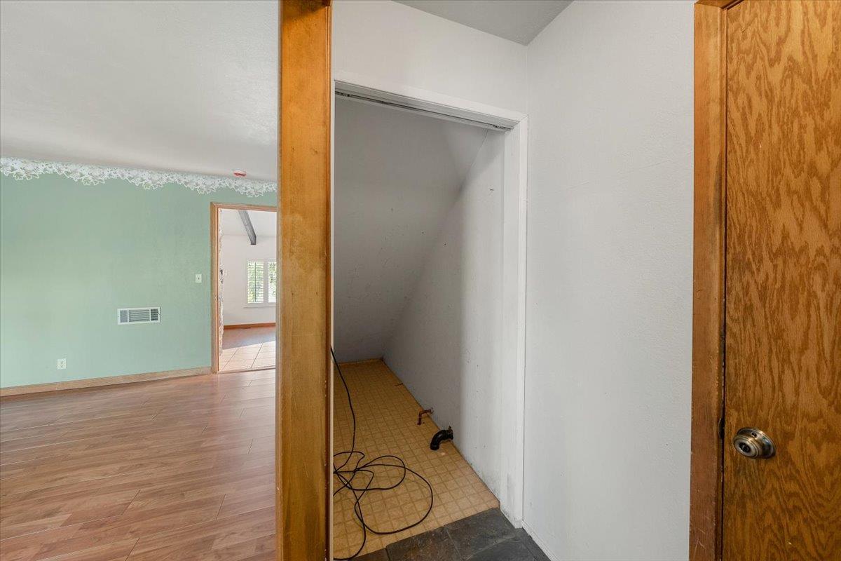 Detail Gallery Image 27 of 73 For 5116 Pondorex Rd, Auburn,  CA 95602 - 4 Beds | 3/1 Baths