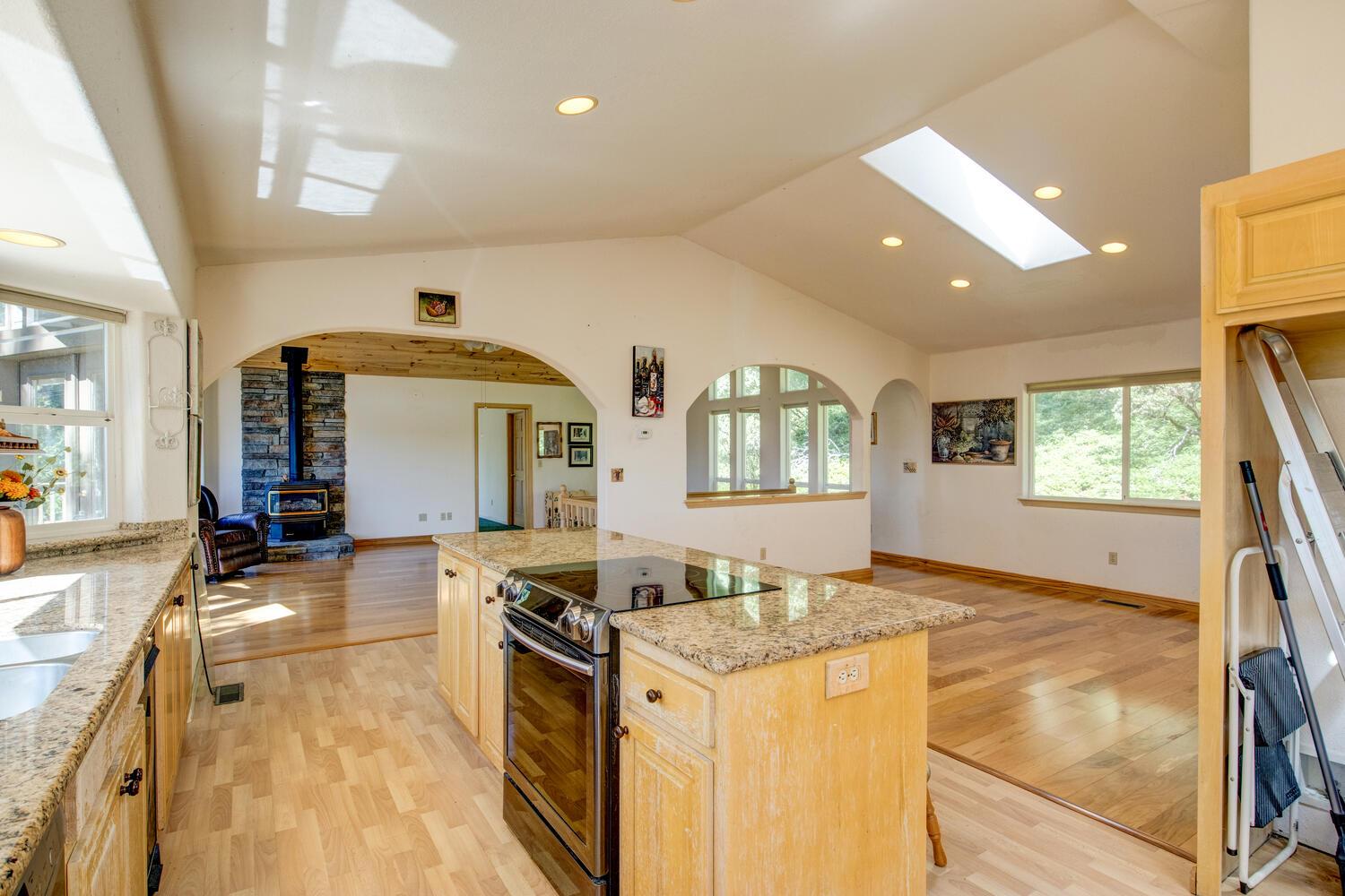 Detail Gallery Image 17 of 58 For 3340 Menominee, Arnold,  CA 95223 - 3 Beds | 2/1 Baths